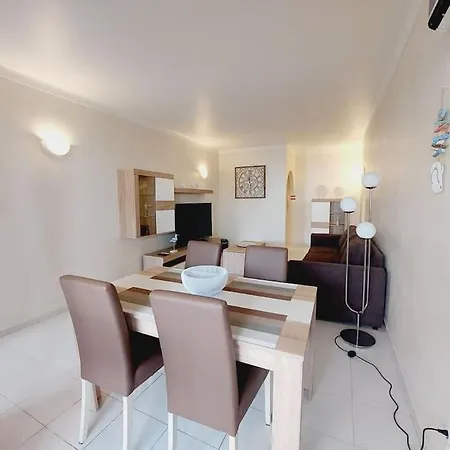 Cozy Apartment Albufeira